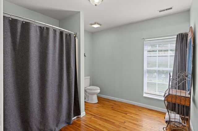 9304 Oak Street, Ooltewah, TN 37363