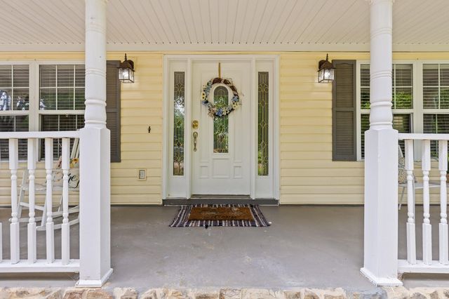 9304 Oak Street, Ooltewah, TN 37363