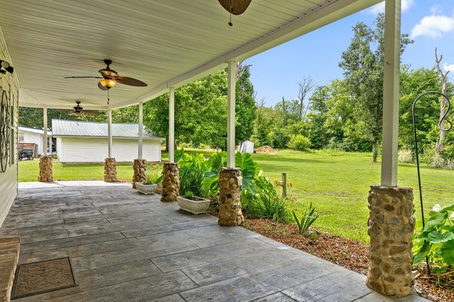 9304 Oak Street, Ooltewah, TN 37363