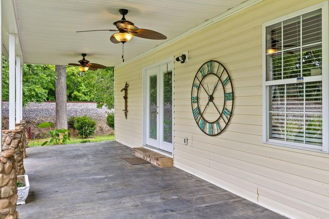 9304 Oak Street, Ooltewah, TN 37363