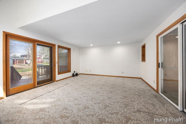 7724 W Lake Drive, Stanwood, MI 49346