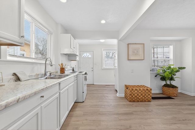 184 S Ogden Avenue, Columbus, OH 43204