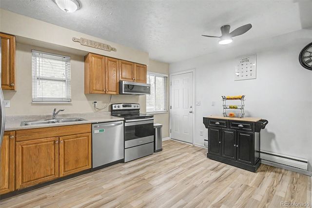 4664 S Garland Way, Littleton, CO 80123