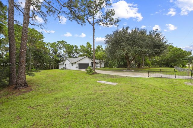 18315 N 43rd Rd, Loxahatchee, FL 33470