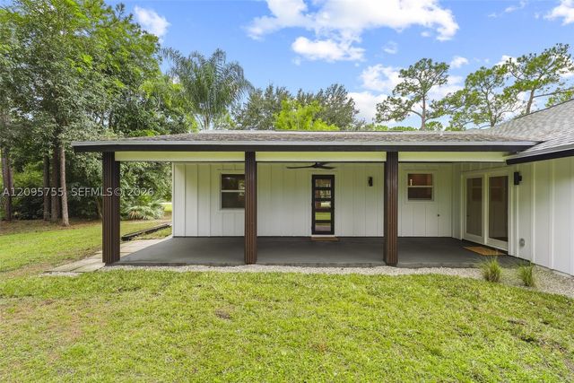 18315 N 43rd Rd, Loxahatchee, FL 33470