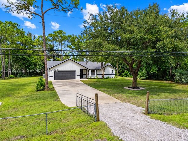18315 N 43rd Rd, Loxahatchee, FL 33470