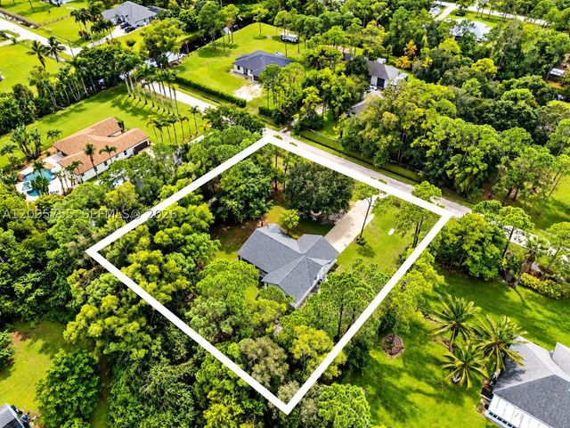 18315 N 43rd Rd, Loxahatchee, FL 33470