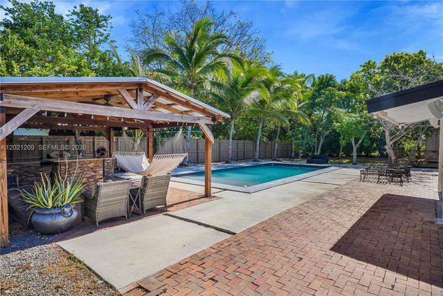 19755 SW 241st Ter, Homestead, FL 33031