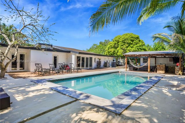 19755 SW 241st Ter, Homestead, FL 33031