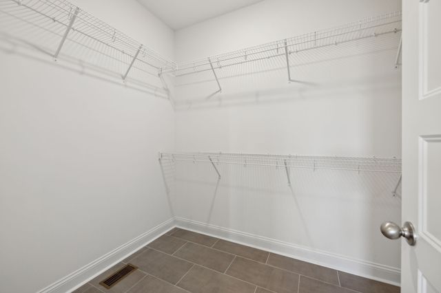 550 Foxglove Ln, Clarksville, TN 37043