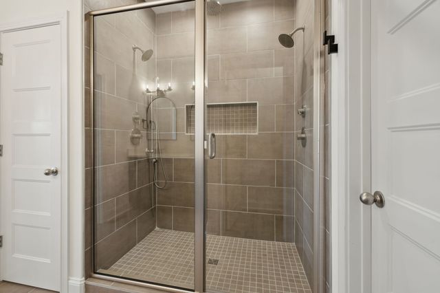 550 Foxglove Ln, Clarksville, TN 37043