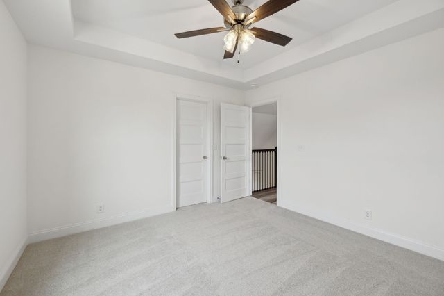 550 Foxglove Ln, Clarksville, TN 37043