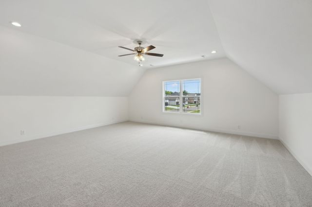 550 Foxglove Ln, Clarksville, TN 37043