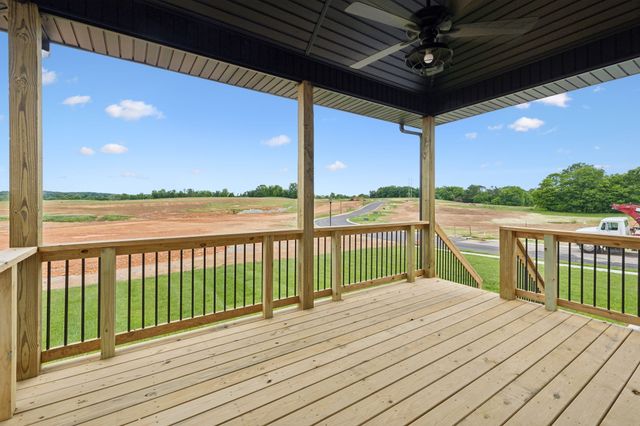 550 Foxglove Ln, Clarksville, TN 37043