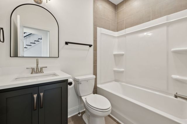 550 Foxglove Ln, Clarksville, TN 37043