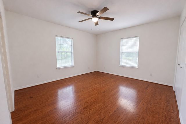 1930 meadowview Lane, Athens, TX 75752