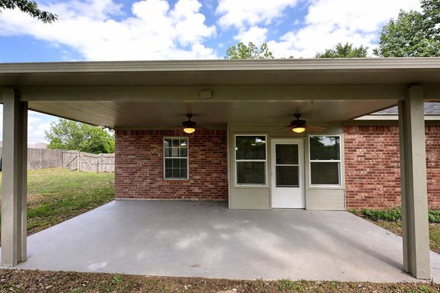 1930 meadowview Lane, Athens, TX 75752