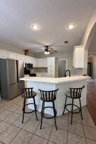 1930 meadowview Lane, Athens, TX 75752