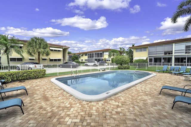 2130 NE 36th Street 63, Lighthouse Point, FL 33064