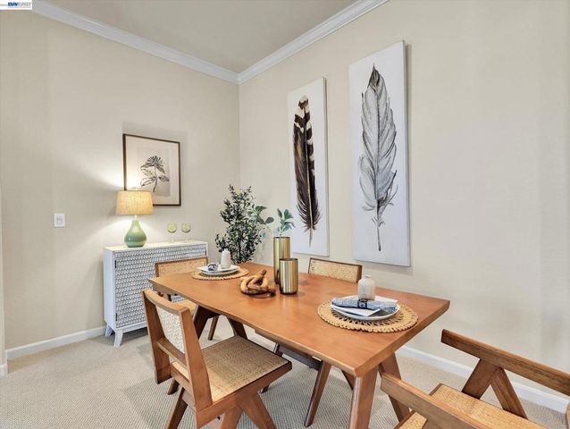 2964 Saklan Indian Dr, Walnut Creek, CA 94595