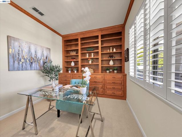 2964 Saklan Indian Dr, Walnut Creek, CA 94595
