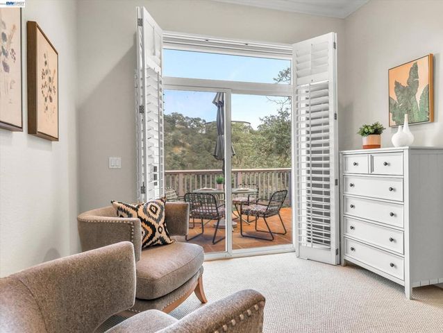 2964 Saklan Indian Dr, Walnut Creek, CA 94595