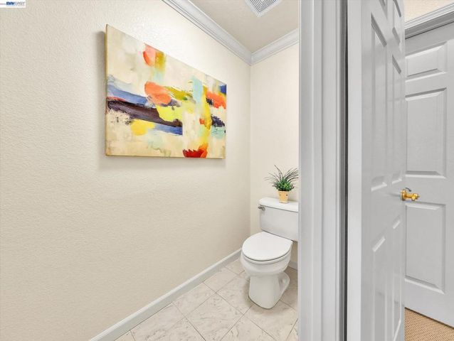 2964 Saklan Indian Dr, Walnut Creek, CA 94595