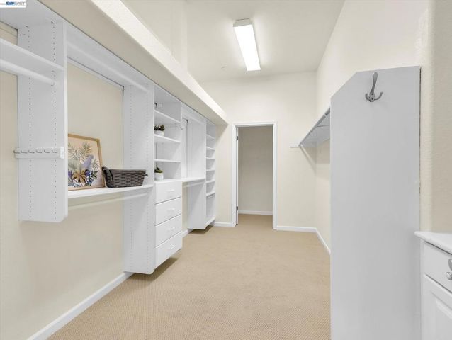 2964 Saklan Indian Dr, Walnut Creek, CA 94595