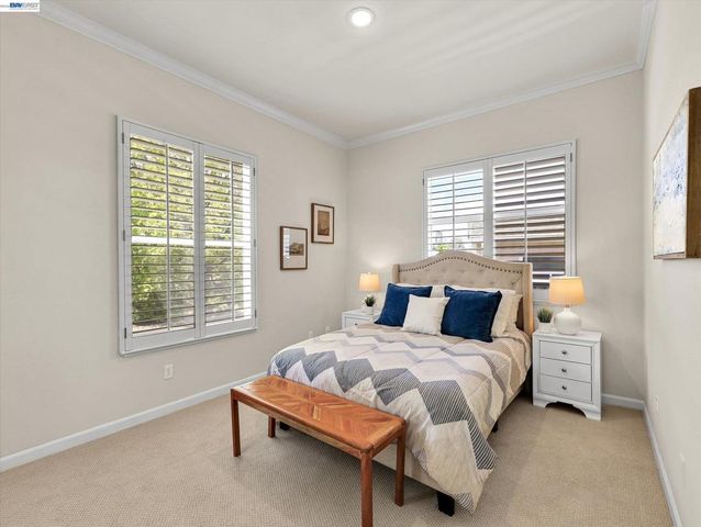 2964 Saklan Indian Dr, Walnut Creek, CA 94595