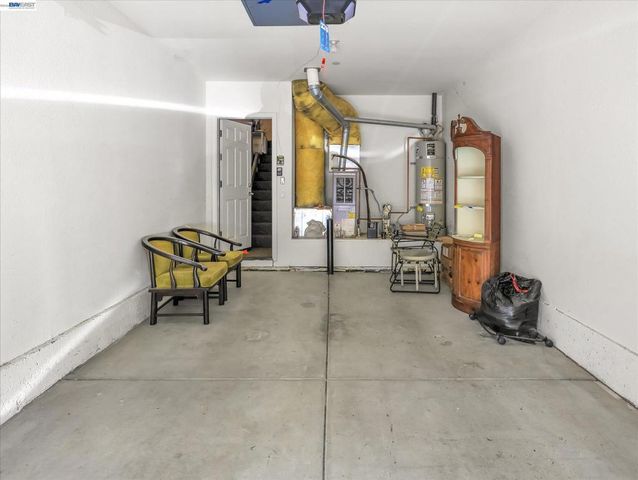 2964 Saklan Indian Dr, Walnut Creek, CA 94595