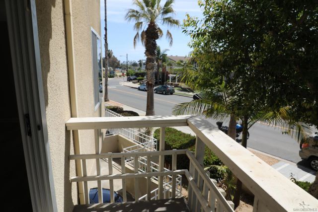 3833 Lamont St 2H, San Diego, CA 92109