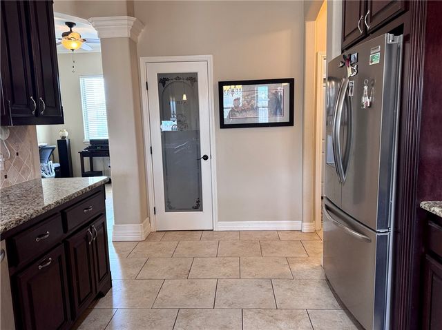 13942 Windjammer Dr, Corpus Christi, TX 78418