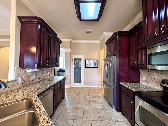 13942 Windjammer Dr, Corpus Christi, TX 78418