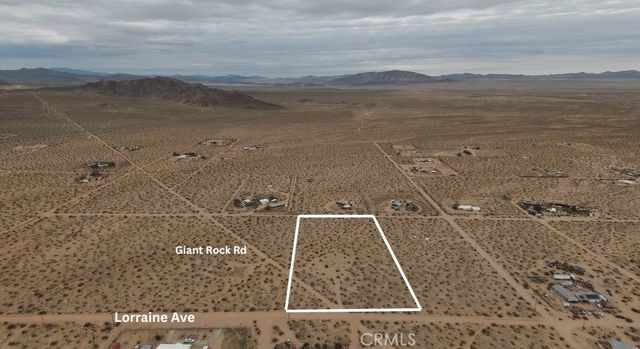 60426 Lorraine, Landers, CA 92285