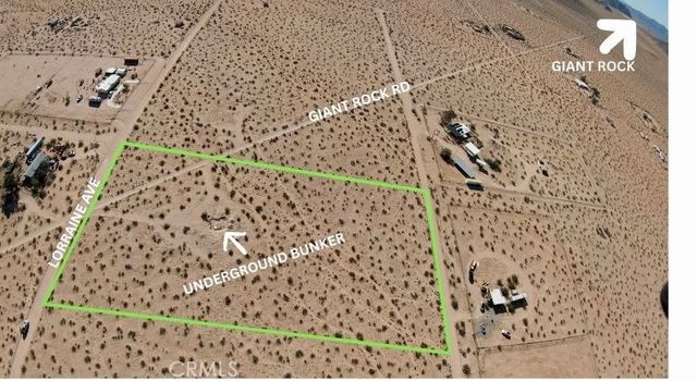 60426 Lorraine, Landers, CA 92285