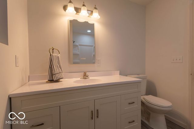 9095 E State Road 38, New Castle, IN 47362