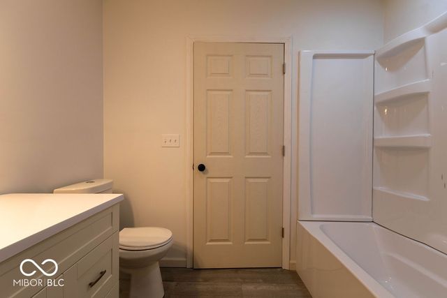 9095 E State Road 38, New Castle, IN 47362