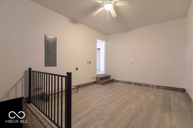 9095 E State Road 38, New Castle, IN 47362