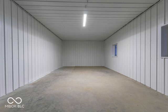 9095 E State Road 38, New Castle, IN 47362