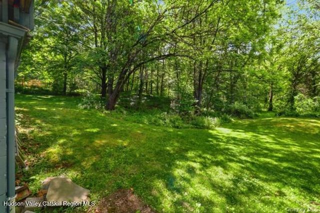 60 Shivertown Road, New Paltz, NY 12561