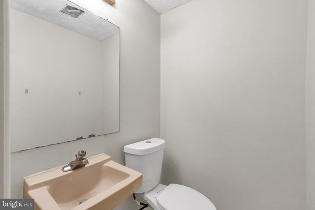 4327 ROCKPORT LN, Bowie, MD 20720
