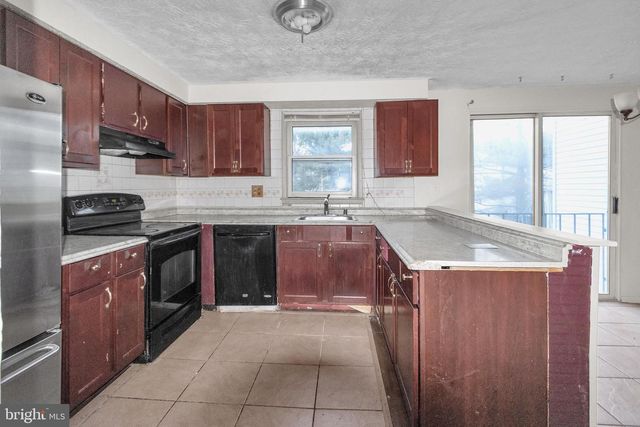 4327 ROCKPORT LN, Bowie, MD 20720