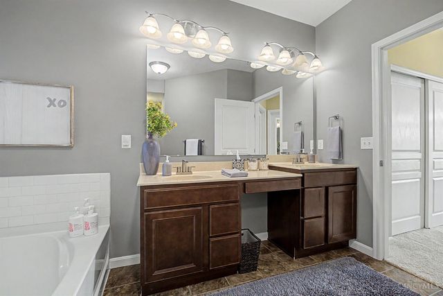 1316 Ironwood Drive, Turtle Creek Twp, OH 45036