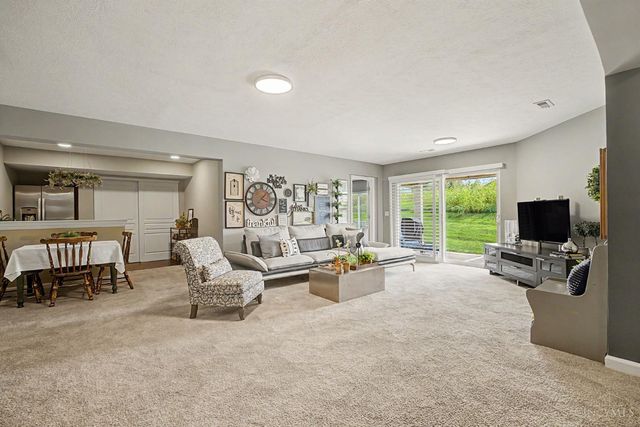 1316 Ironwood Drive, Turtle Creek Twp, OH 45036