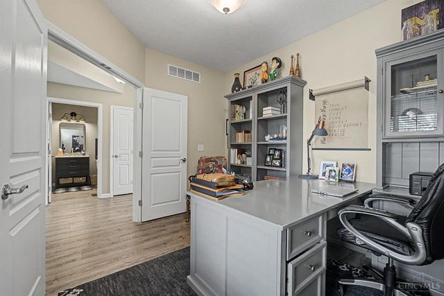 1316 Ironwood Drive, Turtle Creek Twp, OH 45036