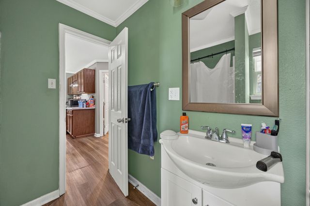 2818 NW 17th Street, Fort Worth, TX 76106