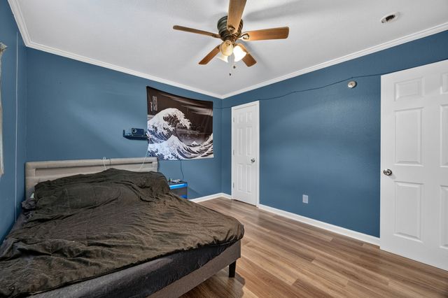 2818 NW 17th Street, Fort Worth, TX 76106