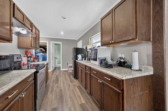 2818 NW 17th Street, Fort Worth, TX 76106