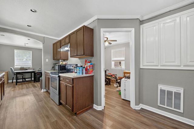 2818 NW 17th Street, Fort Worth, TX 76106