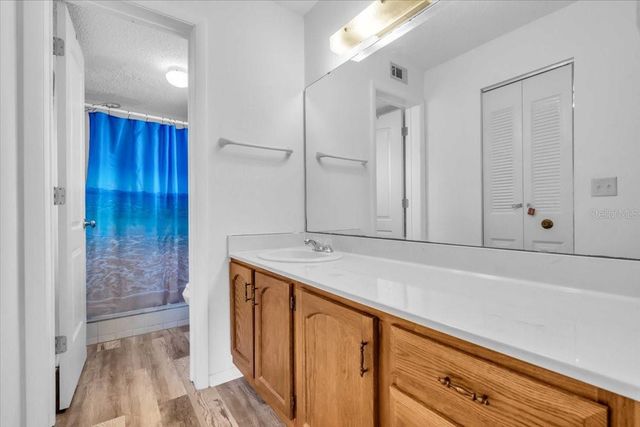 380 THREE LAKES LANE K, Venice, FL 34285